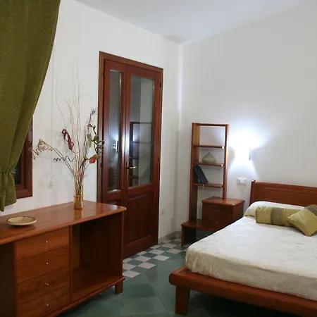 Hotel Guardia Dei Mori