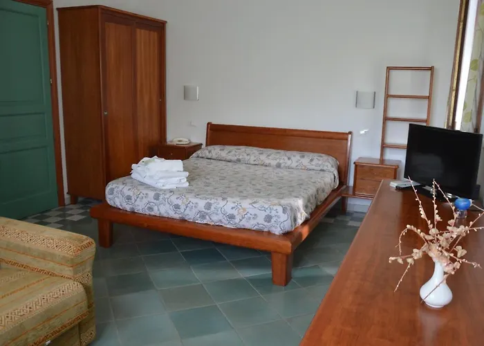 Hotel Guardia Dei Mori Carloforte (Isola di San Pietro)